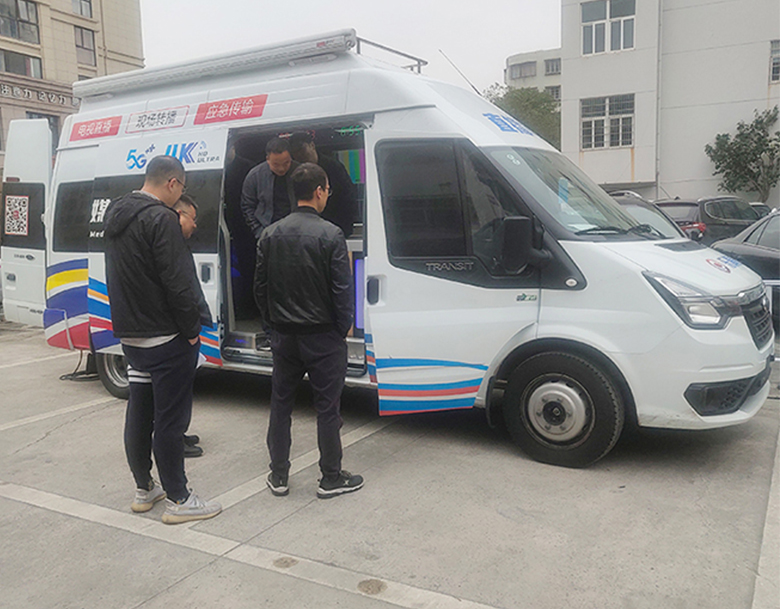 乐清融媒体中心直播转播车